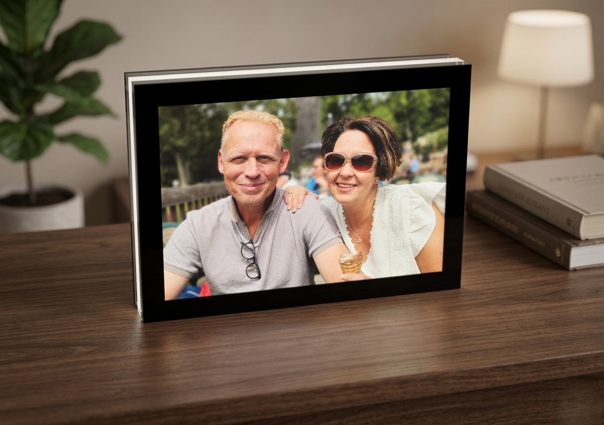 Fotolamp met wisselbare foto 10x15cm